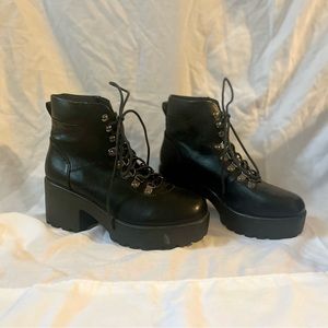 ON HOLD DO NOT BUY - Nasty Gal Black Chunky Lace Up Platform Boots Size 7